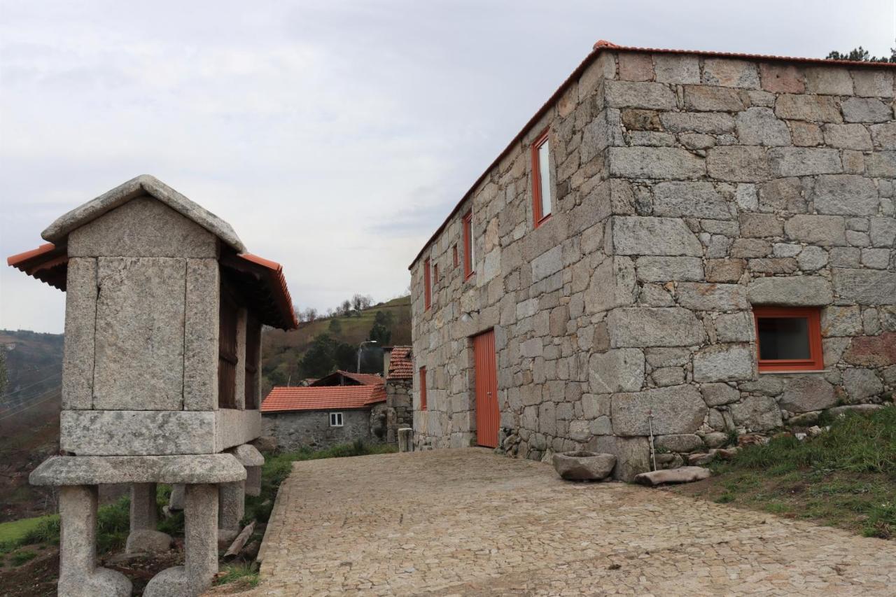 Santa Leocadia Quinta Da Riba Maゲストハウス エクステリア 写真